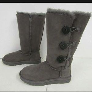 UGG Women's US 6 Bailey Button Triplet II Boots Grey 1016227